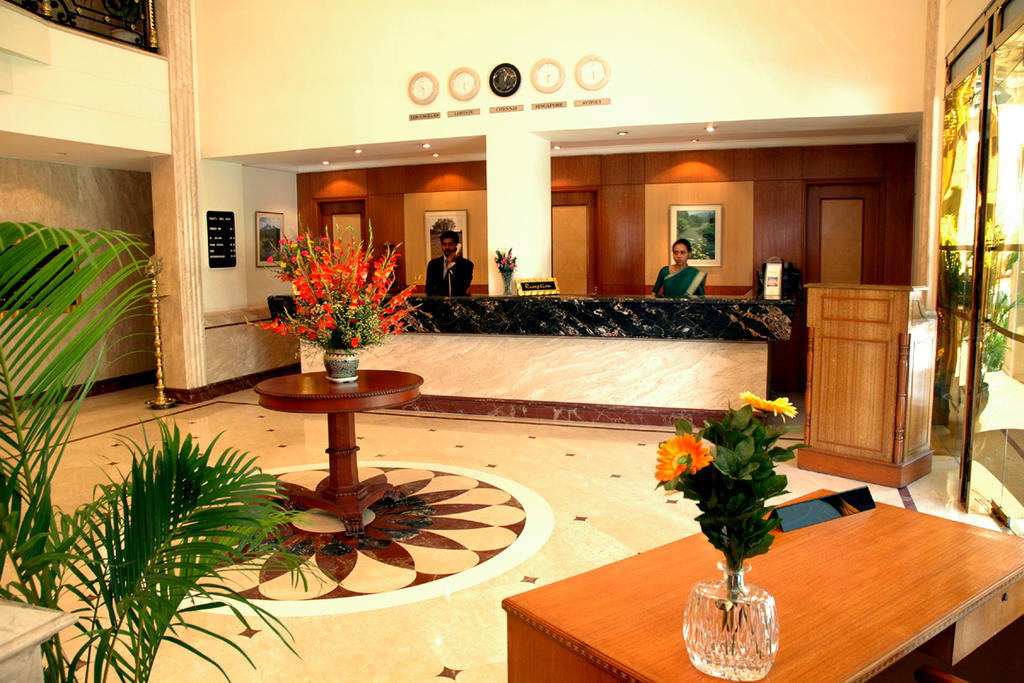 Beverly Hotel Ченнаи Экстерьер фото